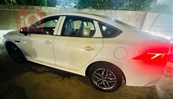 بي واي دي Qin Plus